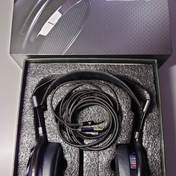 HE400i Over Ear Full-size Planar Magnetic Headphones - Picture 1 of 5